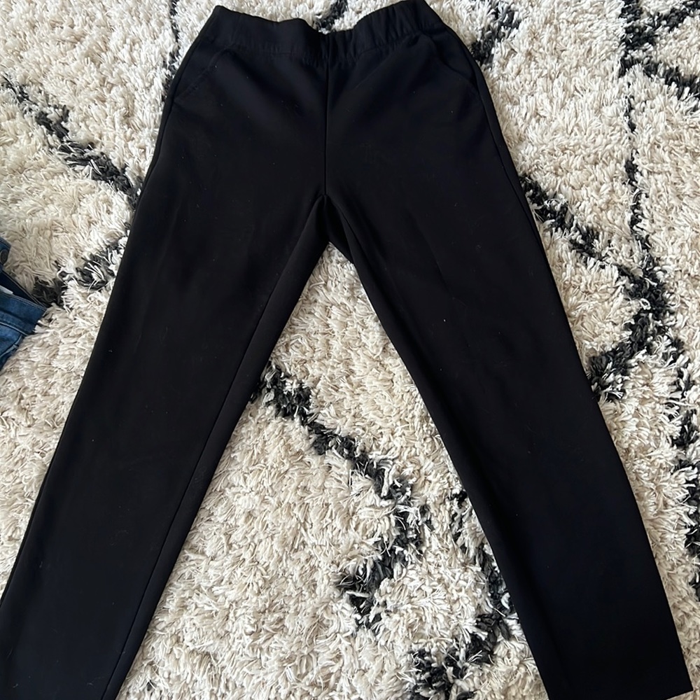 Black lounge pants with pockets.